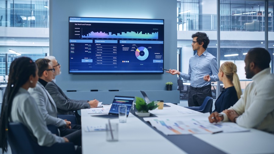 why-businesses-need-to-modernize-outdated-commercial-av
