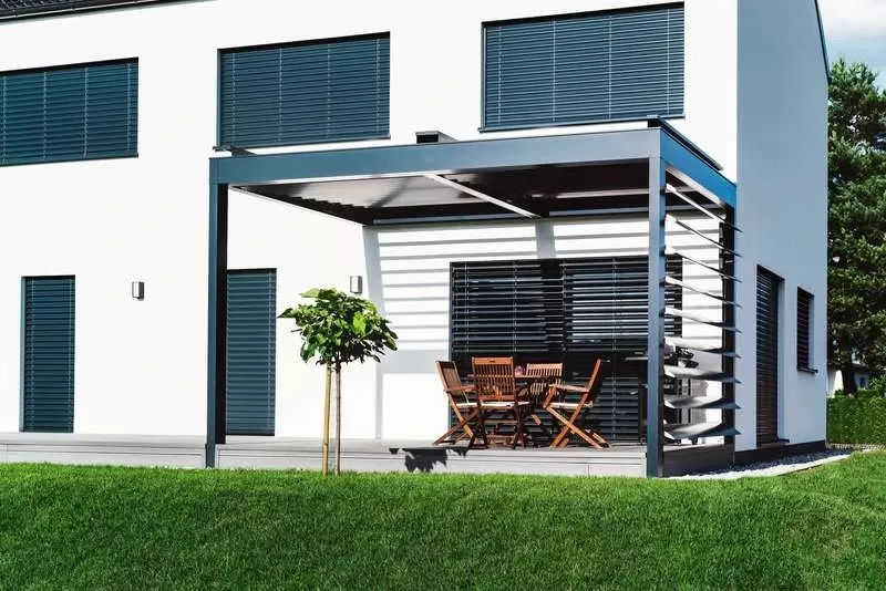 Adding Comfort to Outdoor Spaces with Motorized Shades